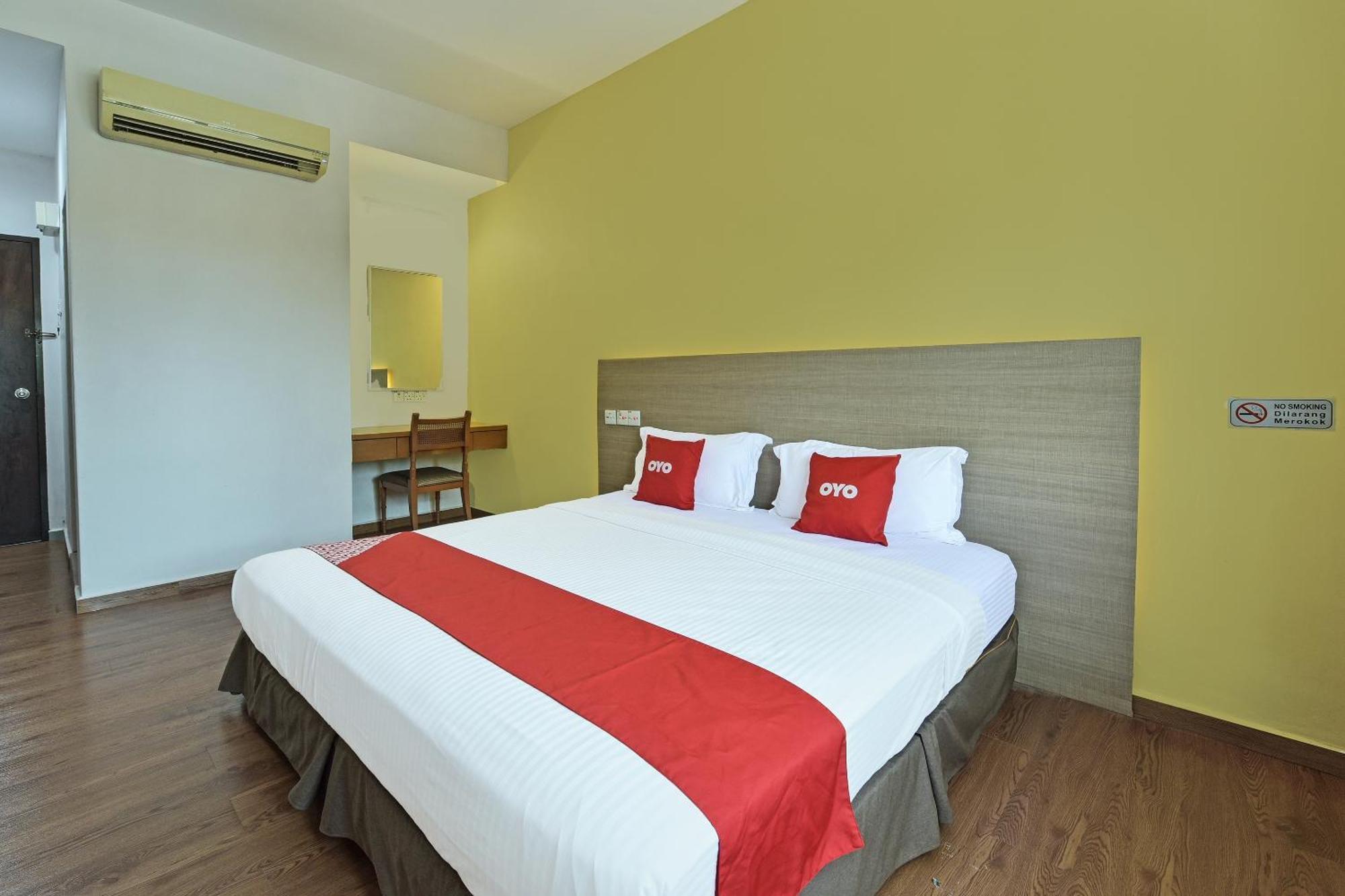 Super Oyo 44036 Hotel De Perdana Hill Batu Pahat Exterior foto